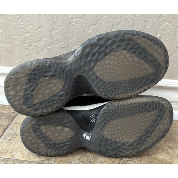 Adidas Basketball Shoes Men's 6.5 Black Lace Up Sneakers CLU600001 - Picture 7 of 7